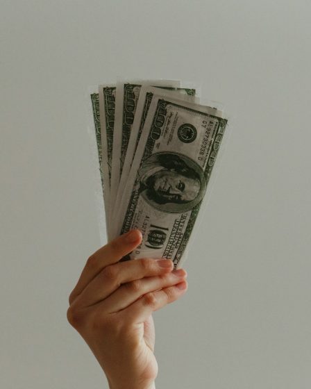 salaire redressement financier
