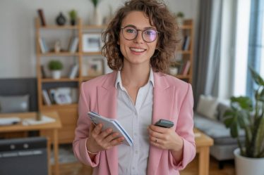 100 000 euros brut en net : simulation de salaire, charges sociales et impact du statut cadre ou non cadre